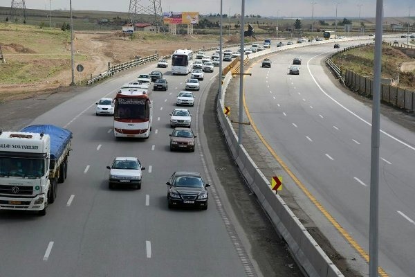 افزایش ۷ درصدی تردد در جاده‌های ایلام