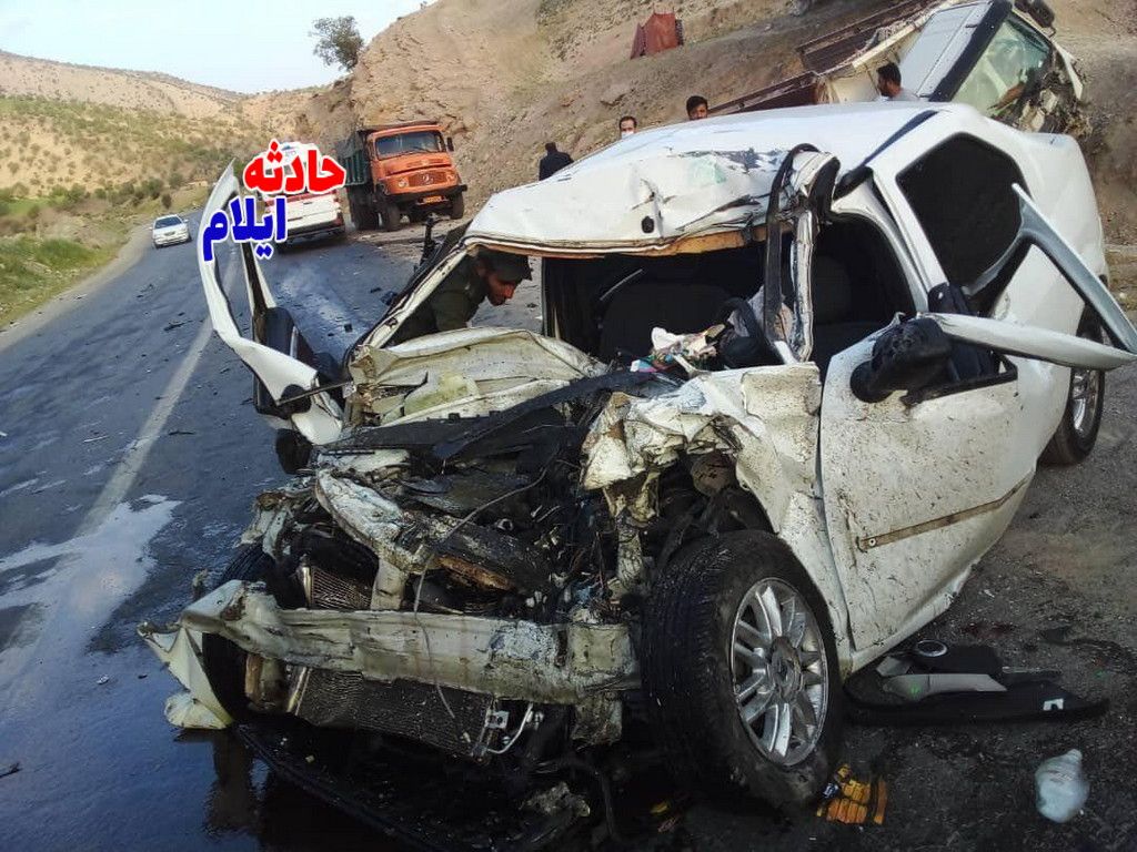 سه کشته و مصدوم در تصادف مرگبار ال ۹۰ با کامیون+گزارش تصویری