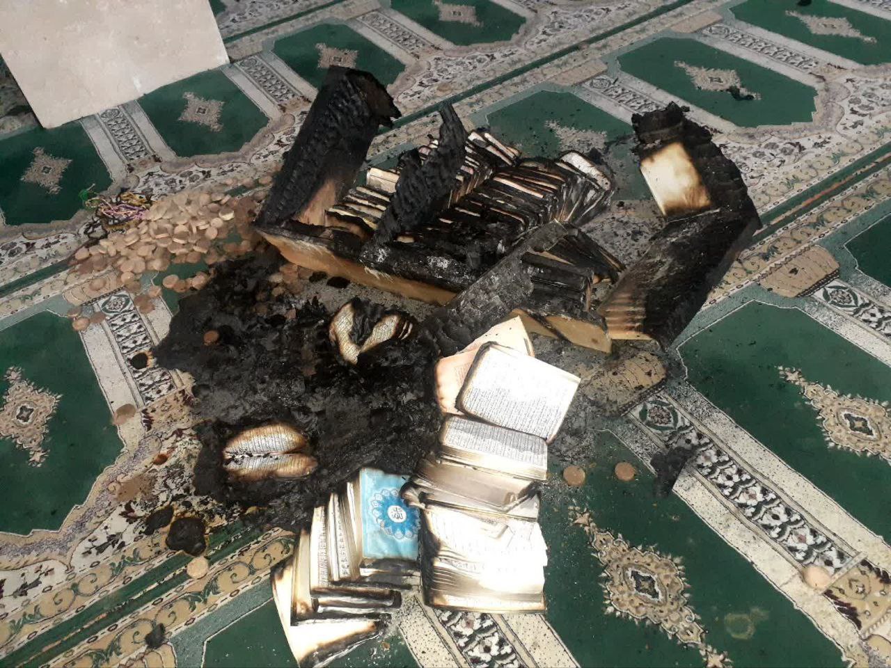 عوامل آتش سوزی مسجد جامع آبدانان شناسایی شدند+تصاویر