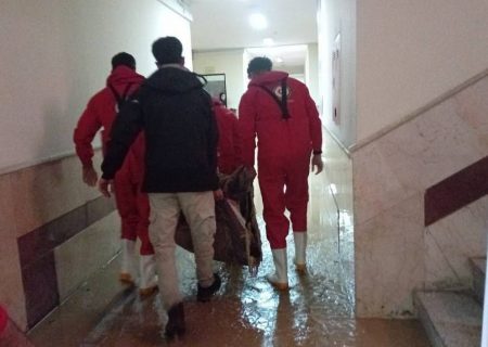 حضور هشت تیم هلال احمر برای امدادرسانی به شهروندان ایلامی