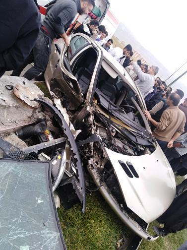 واژگونی خودروی ۲۰۶ در شهر ایلام حادثه آفرید+تصویر