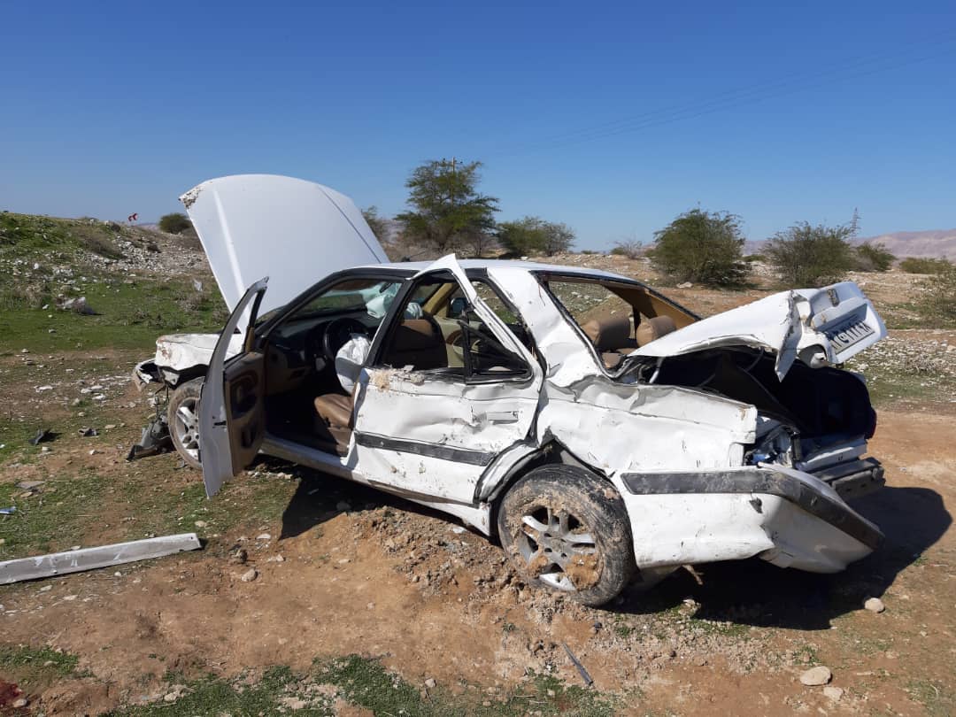 واژگونی خودرو پژو پارس در شهرستان دهلران حادثه آفرید