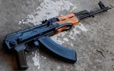 کشف ۵ قبضه سلاح جنگی کلاشینکف در دهلران