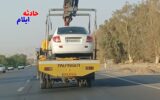 آغاز عملیات انتقال خودروهای پارک شده سطح شهر مهران به پارکینگ های عمومی در مهران+تصاویر