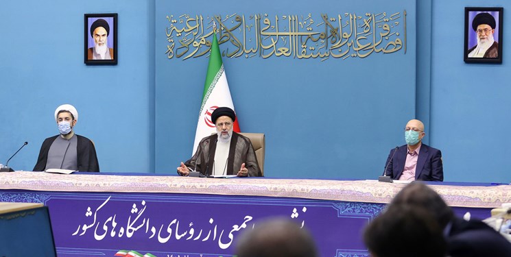 دانشگاه، جهاد تبیین را یکی از مهمترین اولویت‌های خود بداند