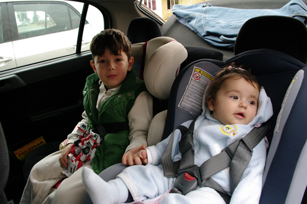 نکاتی مهم در خصوص حمل کودکان در خودرو