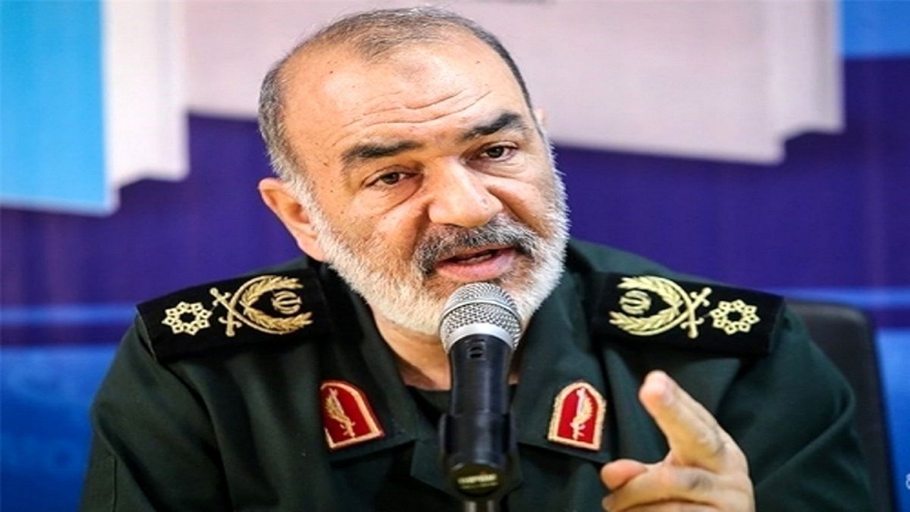 کلید استقلال سیاسی گسستن از بند وابستگی است