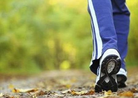 آیا پیاده روی هوس قند خوردن را کاهش می دهد؟