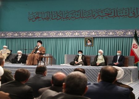 راهبرد دنیای اسلام باید متمرکز بر تقویت عناصر مبارز داخل فلسطین شود