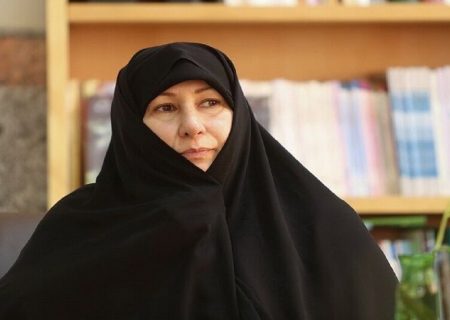 حضرت معصومه (س) چهره‌ای ماندگار و الگو برای تمام دختران جهان است