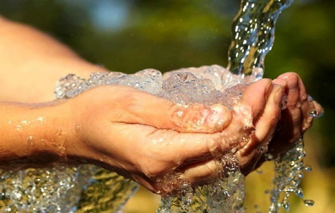 بهره مندی ۱۱۰۰ خانواده عشایری آبدانان از آب آشامیدنی رایگان