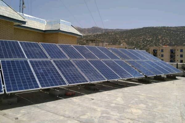 عملیات اجرایی ۱۶۰ نیروگاه خورشیدی خانگی مددجویان ایلامی