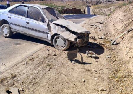 پنج مصدوم در تصادف پژو ۴۰۵ و وانت آریسان در محور انجیره – گنداب