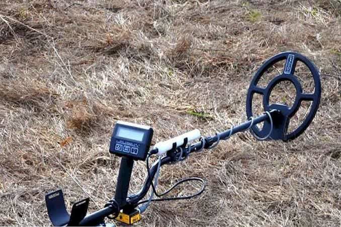 کشف دستگاه فلزیاب در آبدانان / یک متهم دستگیر شد