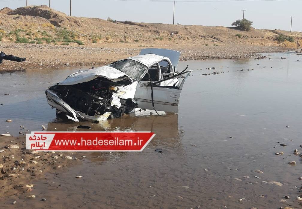 واژگونی مرگبار پژوپارس در محور دهلران/ ۴ زائر اربعین جان باختند