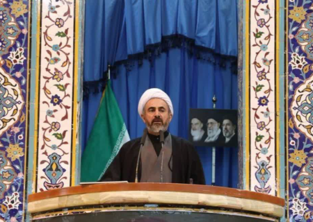 امام جمعه ایلام: مسجد سنگر مقابله با تهاجم فرهنگی است